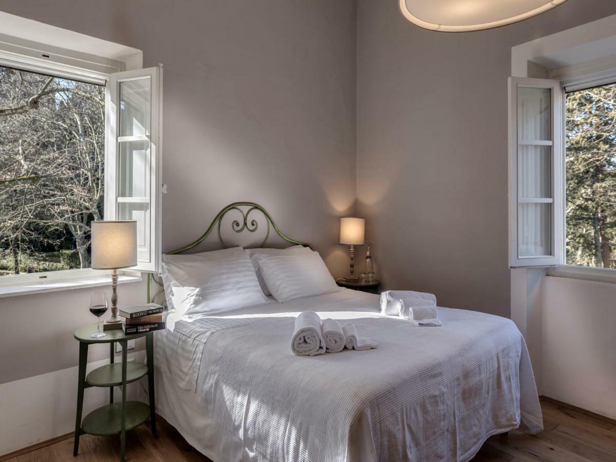 Tenuta Di Capezzana Bed & Breakfast Seano Luaran gambar
